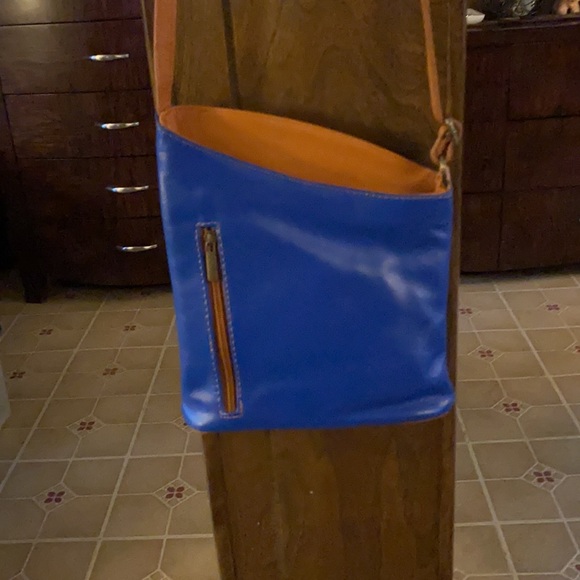 Crossbody - Picture 2 of 3